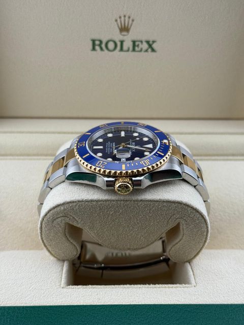 Rolex Submariner 126613 LB Image 3